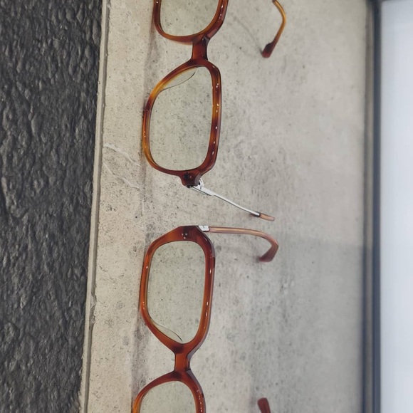 GENTLE MONSTER MUA T4 - Picture 4 of 5